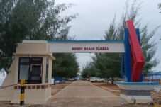 Swedy Beach Tambea “Surga Tersembunyi” dengan Panorama Alam Menakjubkan