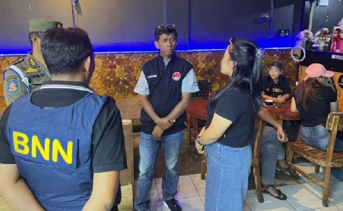 Razia dipimpin langsung Kasat Reserse Narkoba Polres Pematangsiantar, AKP Irwanta Sembiring, S.H., M.H., dengan kekuatan 37 personel gabungan. Tim turut melibatkan 2 anggota Denpom I/I, 3 personel BNNK Pematangsiantar, serta 5 anggota Satpol PP Kota Pematangsiantar