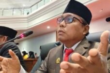 Proyek senilai Rp16,171 miliar itu mendapat teguran keras dari Komisi D DPRD Bojonegoro. Dewan menemukan indikasi pengabaian SOP keselamatan kerja di lokasi proyek.