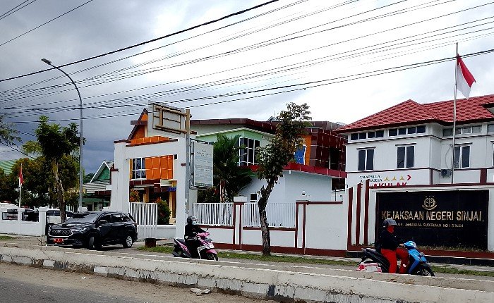 Hantam Kasus Dugaan Korupsi Dana Hibah Rp22, Miliar: Kejari Sinjai Periksa Sekda dan Kepala OPD, Akankah Bupati Ikut Diperiksa?