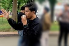 Ia menyebut pengalaman di berbagai daerah sebagai bukti konkret bahwa aktivitas pertambangan kerap meninggalkan jejak kerusakan. “Jika tambang dipaksakan masuk, bersiaplah melihat masyarakat Sinjai mengungsi dari kampungnya sendiri. Bukan kesejahteraan yang datang, tetapi bencana ekologis dan sosial. Tidak ada satu pun tambang yang benar-benar menghadirkan kemakmuran; yang ada hanya luka terhadap alam dan penderitaan bagi rakyat,” tegas Isyal seperti dikutip keterangannya yang diterima Insertrakyat.com, pukul 21.41 WITA.