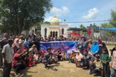 TNI AL Gelar Pemeriksaan Kesehatan dan Trauma Healing Terhadap Ratusan Warga Aceh