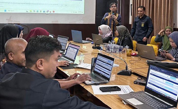 UNAAHA, INSERTRAKYAT.com   – Kementerian Keuangan (Kemenkeu) Republik Indonesia ( RI ) pada Direktorat Jenderal Pajak Sulawesi Selatan, Barat, dan Tenggara ( DJP Sulselbartra ) terus berupaya untuk menyukseskan sistem perpajakan melalui Coretax mencakup tiga provinsi di Pulau Sulawesi dengan menjalin kolaborasi bersama Instansi Internal dan Vertikal.
