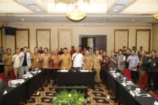 Stadion, Sepak Bola, dan UMKM: FDA BSKDN Kemendagri Kupas Esensi Model Pengelolaan Aset Daerah yang Produktif