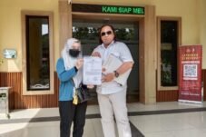 Difitnah di Facebook, Warga Surabaya Laporkan Akun Vianetta Ragmania ke Polda Jatim