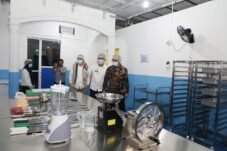 Sejak Debat Capres Prabowo Subianto Kejar Target 82 Juta Penerima Manfaat Proyek Makan Gratis Tak Kunjung Tercapai, Dapur SPPG Sumut Lambat Diresmikan?