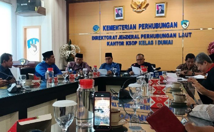 Kepala KSOP Dumai "Malu Deh", Aliansi TKBM Riau Tinggalkan Rapat dan Tolak Pembentukan UUPJ