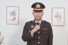 Kapolsek Gunung Anyar dan Jajaran Sampaikan Ucapan Selamat Hari Pers Nasional 2026