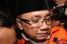 Foto -- Eks Menag Yaqut Resmi Ditahan KPK, Kasus Dugaan Korupsi Kuota Haji