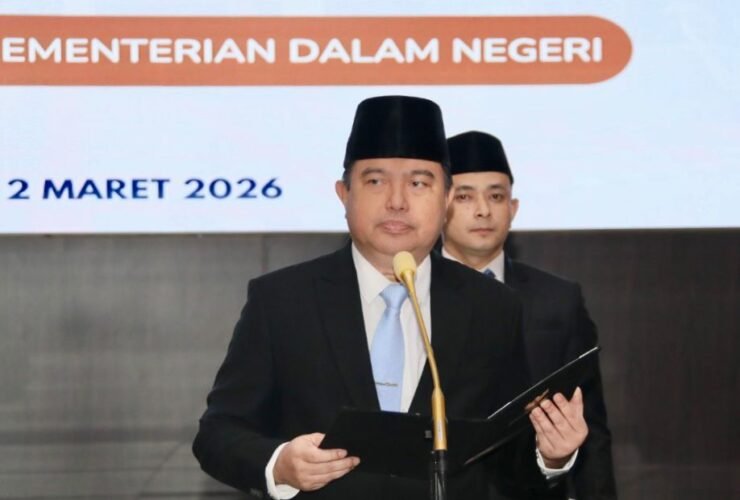 Sekjen Kemendagri Lantik 64 Pejabat, Fokus Integritas dan Etos Kerja