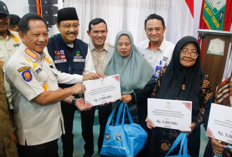 Mendagri Tito: Bansos Pascabencana Diharapkan Dorong Daya Beli Warga