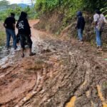 Pemuda Desak Perbaikan Jalan Rusak di Desa Terasa Sinjai Barat, Ini Tanggapan Dinas PU Sinjai