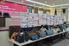 Kejati Kaltim Tangani Dugaan Penambangan Ilegal PT JMB, Sita Uang Rp214 Miliar dan Aset Mewah