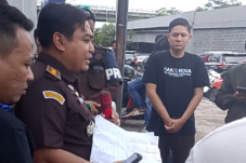 Makassar, InsertRakyat.com, – Pergerakan Mahasiswa Peduli Hukum (PMPH) menyoroti Kepala Satker Wilayah III BJN atau  Balai Besar Pelaksanaan Jalan Nasional Sulawesi.