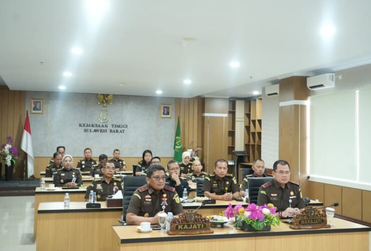 Kepala Kejaksaan Tinggi Sulawesi Barat, Sukarman Sumarinton, S.H., M.H., mengikuti kegiatan Seminar Nasional “Komersialisasi Hak Cipta Lagu dan Merek”. Pada Rabu (8/4/2026).dok Kejati.