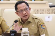 membangun hunian sementara (huntara) bagi warga terdampak, fasilitas sosial, dan kebutuhan industri.