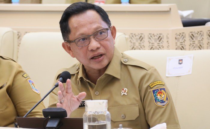 membangun hunian sementara (huntara) bagi warga terdampak, fasilitas sosial, dan kebutuhan industri.