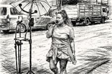 Fenomena Artis Manggung di Jalanan dan Sebuah Dramaturgi Modern di Era Digital.