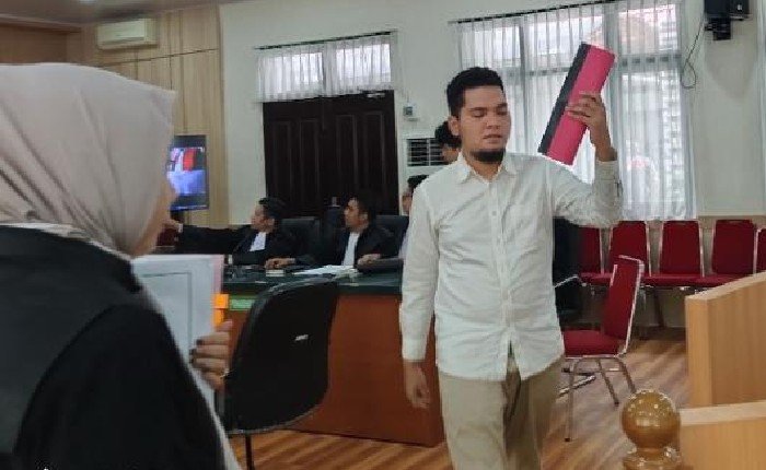 Terdakwa Jhonny Andrean Disebut “Orang Paling Jujur” di Pekanbaru dalam Sidang SPPD Fiktif DPRD