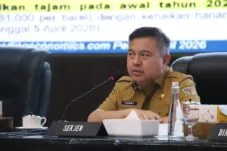 Sekjen Kemendagri Minta Pemda Kendalikan Harga Cabai