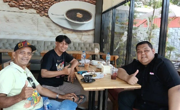 Tur Literasi Kuflet ke Negeri Sepucuk Jambi Sembilan Lurah