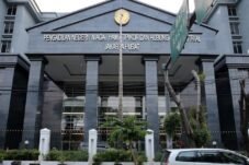 PN Jakpus Kabulkan Gugatan CMNP atas Sengketa NCD 1999. Kantor PN Jakpus.