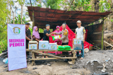 1 Korban Kebakaran Terima Bantuan di Sinjai Barat