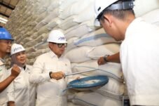 Wamendagri Bima Minta Kepala Daerah Aktif Turun ke Lapangan