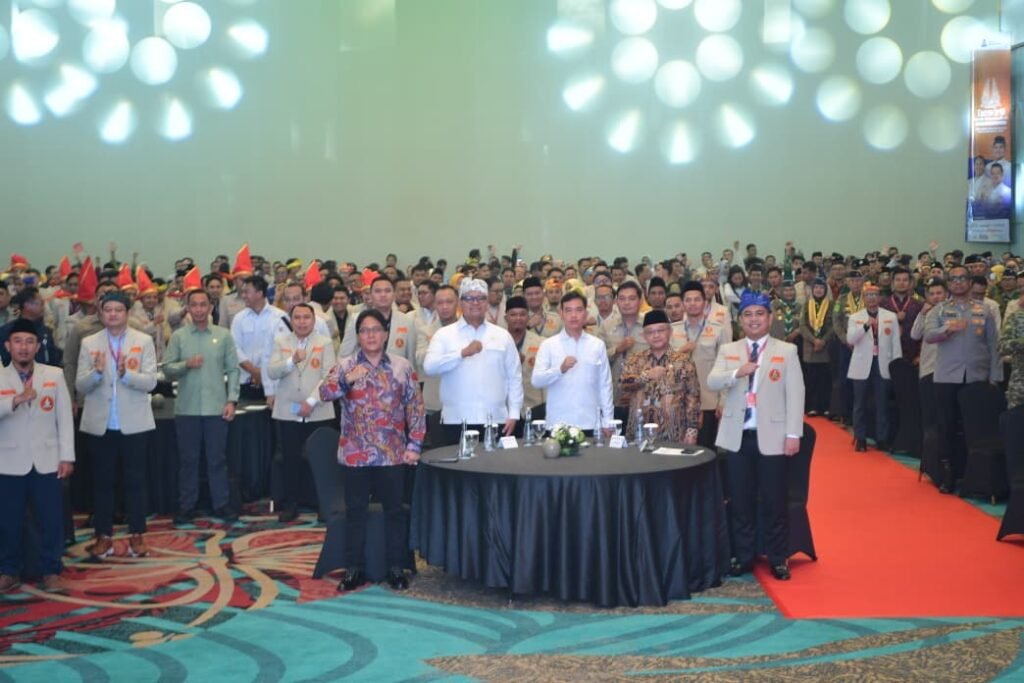 Sumber : Biro Pers, Media, dan Informasi Sekretariat Wakil Presiden. (Foto bersama).