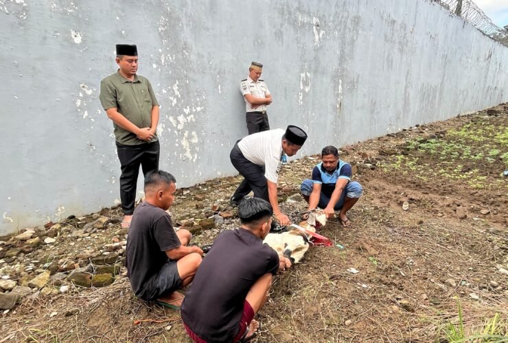 RUTAN KELAS IIB SINJAI KURBANKAN EMPAT EKOR KAMBING