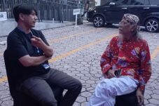 Membawa (Kembali) Sastrawan Masuk ke Sekolah