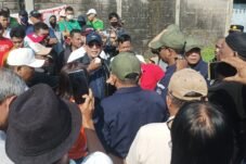 Eksekusi Gudang di Margomulyo Diwarnai Ketegangan, Ahli Waris Persoalkan Legalitas dan Status Perkara yang Masih Berproses