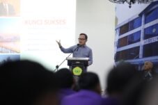 Indonesia Emas 2045 dan Tantangan Menjaga Arah Pembangunan