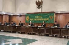 Sidang Majelis Kehormatan Hakim (MKH) yang digelar di Ruang Prof. Dr. Mr. Wiryono Prodjodikoro, Gedung Mahkamah Agung Republik Indonesia, Jakarta Pusat, Selasa (9/6/2026).