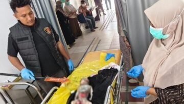 Foto lokasi penemuan jenazah bayi di Sungai Arakundo, Kecamatan Simpang Ulim, Aceh Timur