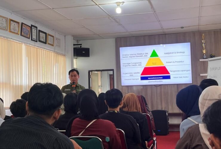Foto kegiatan Business Development Service KPP Pratama Watampone bagi pelaku UMKM di Kabupaten Wajo dalam rangka Hari Pajak 2026.