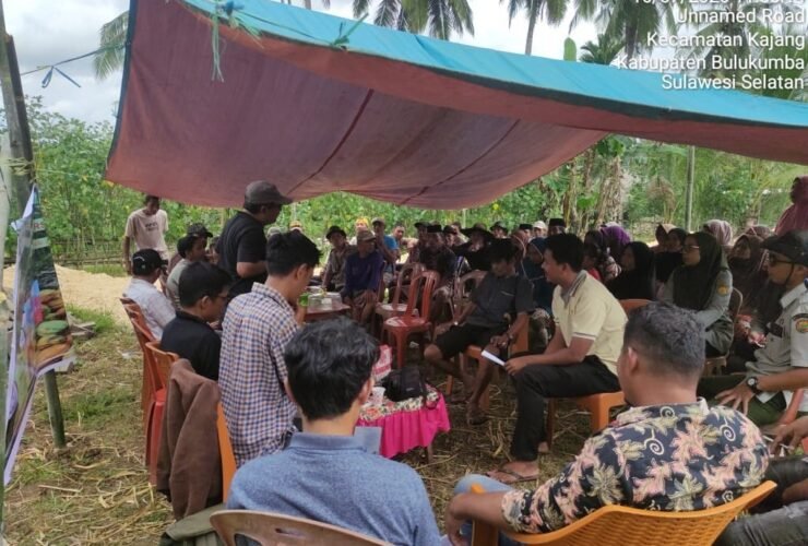 Foto pembukaan Sekolah Lapang Kakao di Desa Mattoanging, Kecamatan Kajang, Kabupaten Bulukumba.