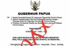 Surat yang mengatasnamakan Gubernur Papua terkait libur khusus untuk final Piala Dunia 2026 dipastikan hoaks. Kemendagri memberi cap "HOAKS" pada dokumen tersebut sebagai bentuk klarifikasi.