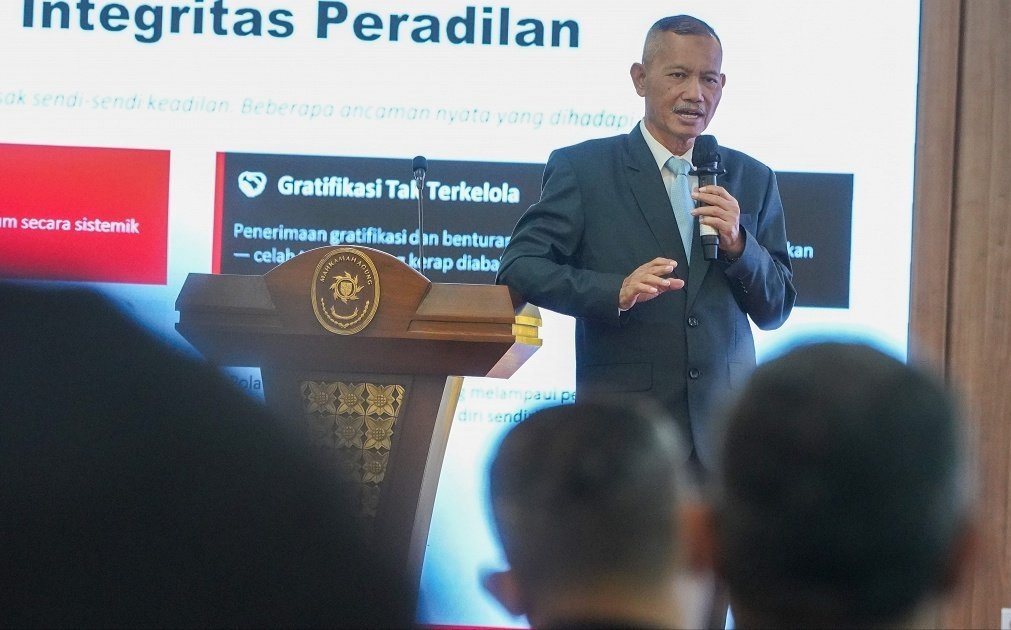 KPK-MA Menjaga Marwah Peradilan dari Hulu - PRISMA
