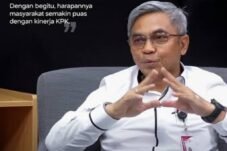 KPK Tangkap Bupati Lombok Barat Soal Proyek