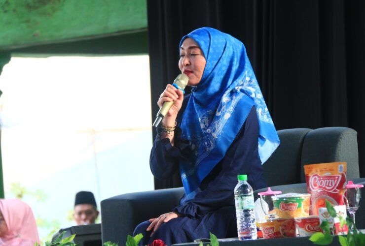 Angelina Sondakh hadir dalam Kajian Inspiratif di Masjid At-Taqwa Masangan Wetan, Sukodono, Sidoarjo.