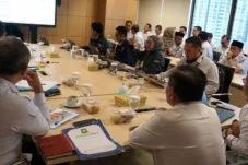KPK memimpin rapat koordinasi bersama Pemerintah Kota Tangerang untuk memperkuat pengawasan perencanaan pembangunan, penganggaran APBD, dan pengadaan barang dan jasa di Gedung Merah Putih KPK, Jakarta.
