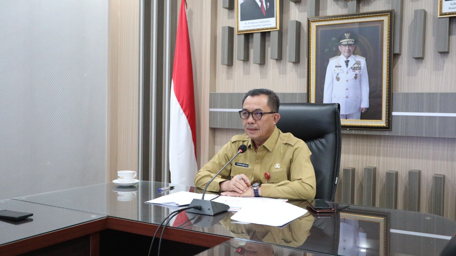 Kepala BSKDN Kemendagri Yusharto Huntoyungo saat membuka Focus Group Discussion (FGD) Pengukuran IPKD Tahun 2026 Provinsi Bali yang digelar secara virtual dari Kantor BSKDN, Senin (3/8/2026).