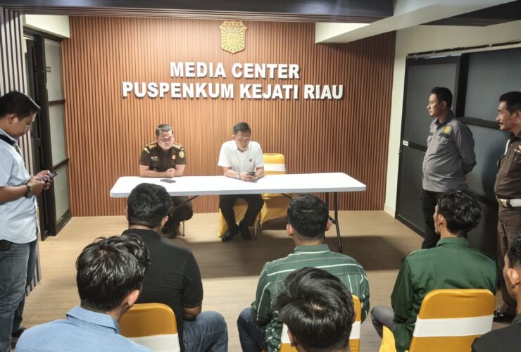 Kejati Riau Telaah Dana PI Rohil Rp331,7 Miliar