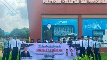 Spanduk Apresiasi Mahasiswa KKP Tertuju kepada T.A. Khalid - DPR RI