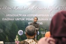 Bima Arya Buka Catatan Kritis Peran DPRD dan Ekologi