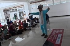 Pentas Seni dan Dongeng Satwa dalam rangka peringatan Hari Gajah Sedunia 2026 di Malang Creative Center, Kota Malang.