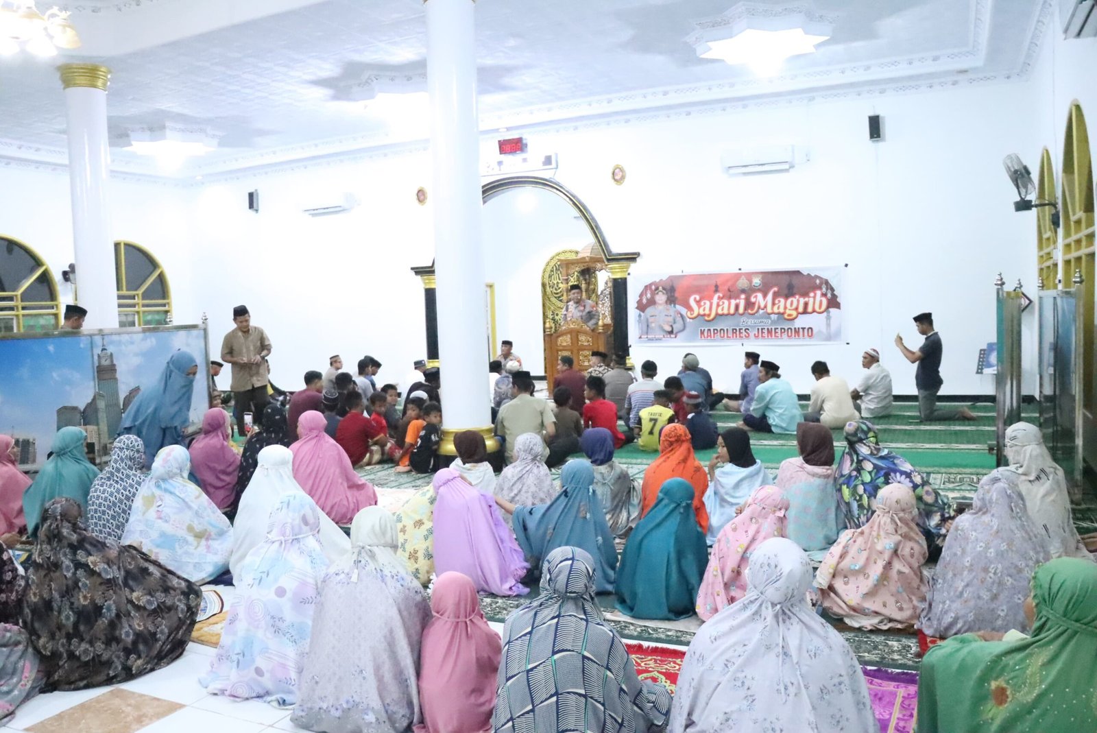 Safari Magrib, Kapolres Dengar yang Tak Tersampaikan