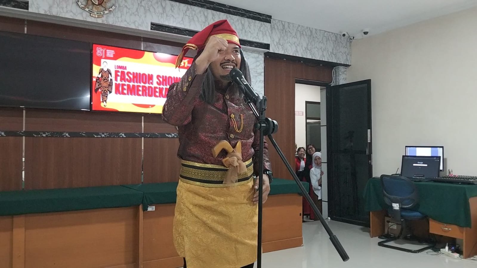 Fashion Show HUT Ke-81 RI di PN Sinjai Tampilkan Kostum Pahlawan