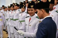 Wapres Kukuhkan 76 Paskibraka untuk HUT ke-81 RI